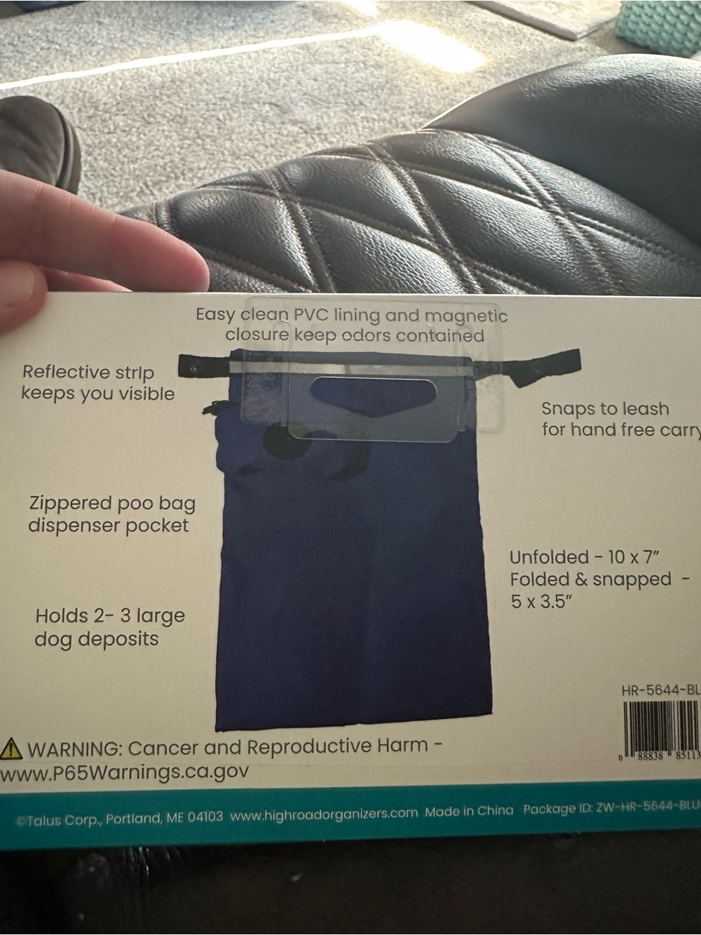 Poop bag holder - Picture 3 of 3